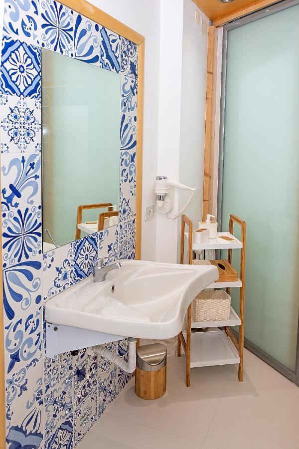 Yourhome In Vico Вико Екуензе Екстериор снимка