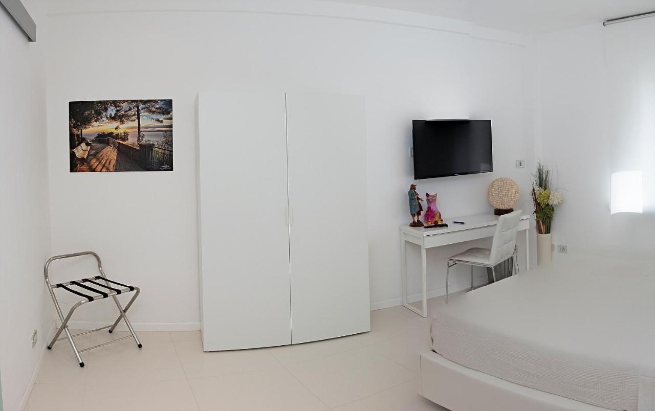 Yourhome In Vico Вико Екуензе Екстериор снимка