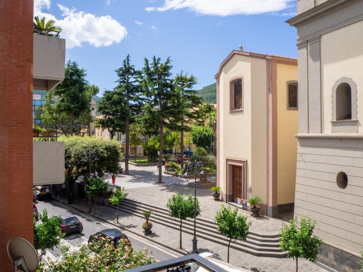 Yourhome In Vico Вико Екуензе Екстериор снимка