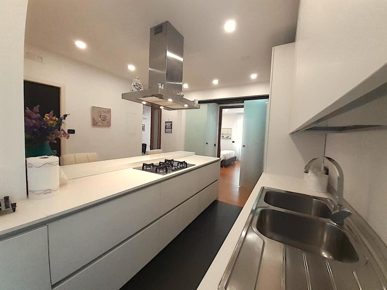 Yourhome In Vico Вико Екуензе Екстериор снимка