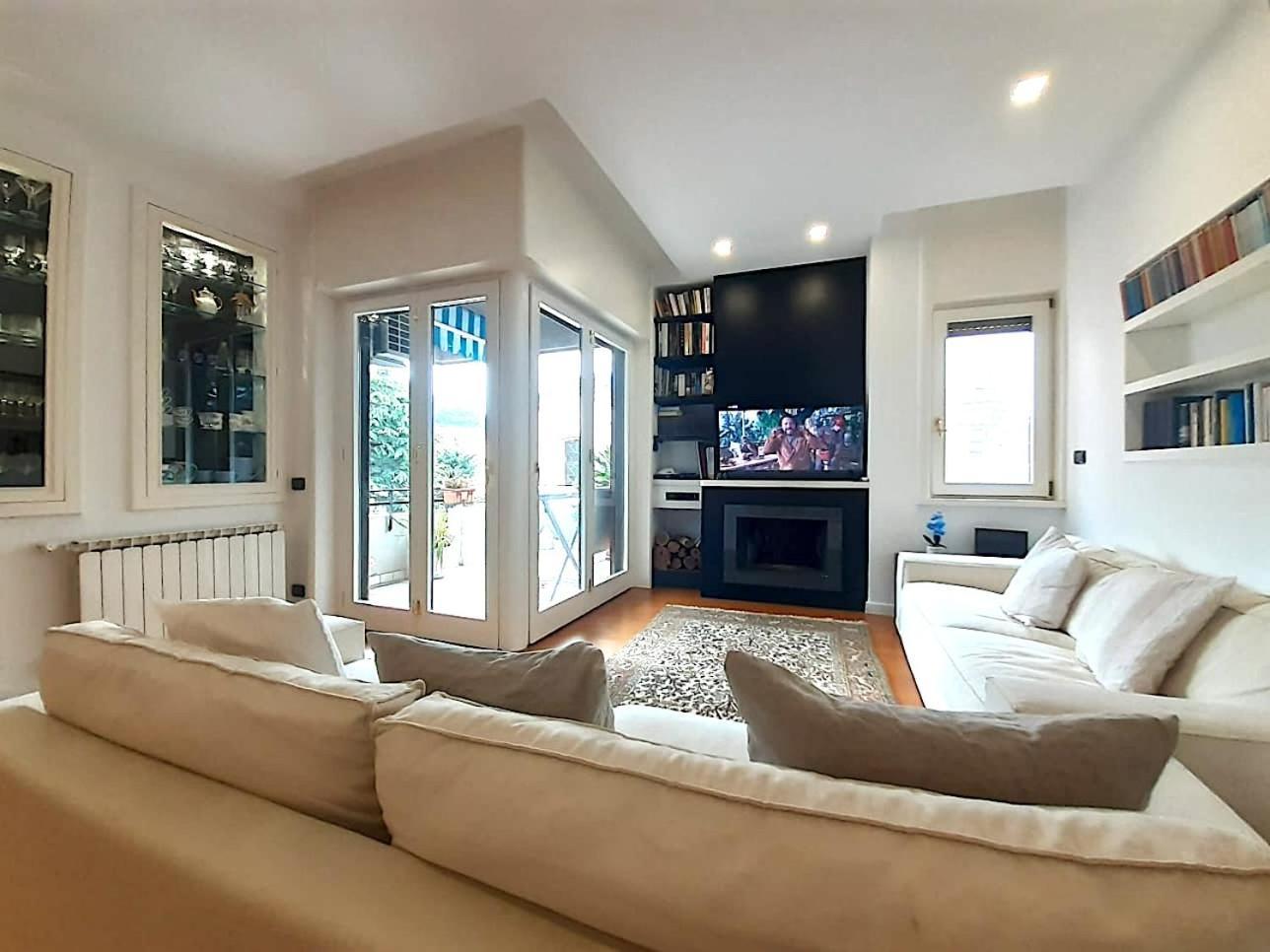 Yourhome In Vico Вико Екуензе Екстериор снимка