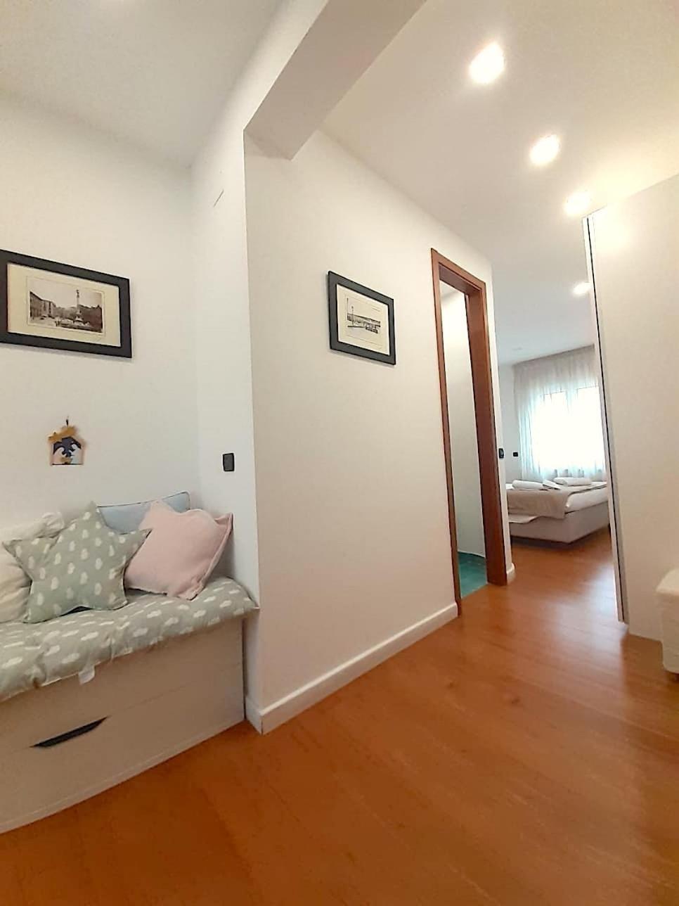 Yourhome In Vico Вико Екуензе Екстериор снимка